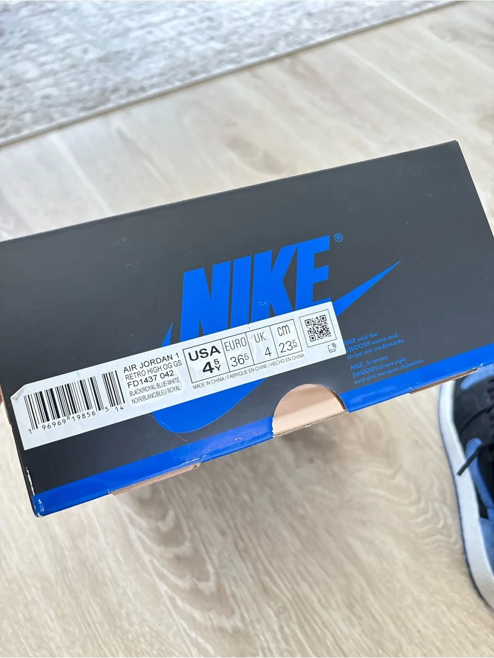 Nike Air Jordan 1 Retro High OG Black and Royal Blue High-Top Kids Sz 4.5